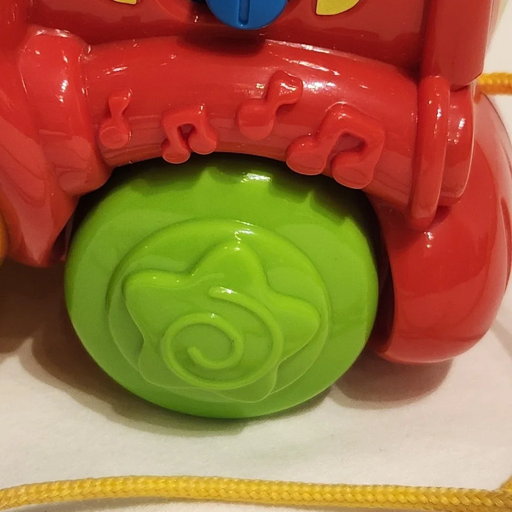 VTech Roll and Surprise Animal Train‎ Music Pop Ups Learning  Works see video